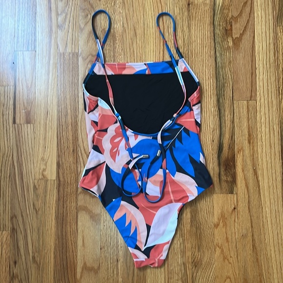 MINKPINK Lukas One Piece Swimsuit size small - Picture 4 of 6